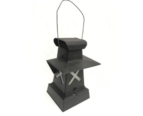 Air Raid Precautions Crossroad lamp, unmarked, c.1939-'45. Height 42cm (inc. handle). 