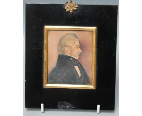 A 19TH CENTURY PORTRAIT MINIATURE OF A GEORGIAN GENTLEMAN, unsigned, watercolour on card, framed and glazed, the miniature fr
