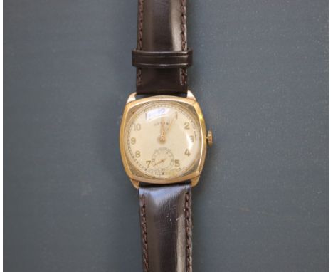 A VINTAGE ROTARY 9 CARAT GOLD WRIST WATCH, W 2.75 cm