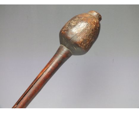 AN AFRICAN HARDWOOD KNOBKERRIE  / ROOTWOOD THROWING CLUB, L49.5 cm