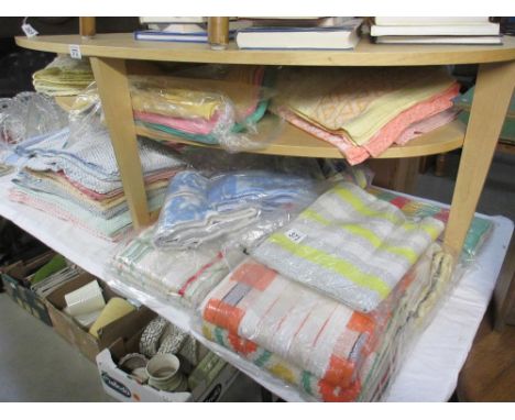 A large lot of vintage towels (all as new)