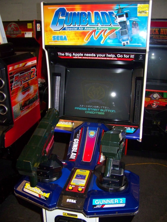 GUNBLADE NY SEGA SHOOTER ARCADE GAME Item is in used condition