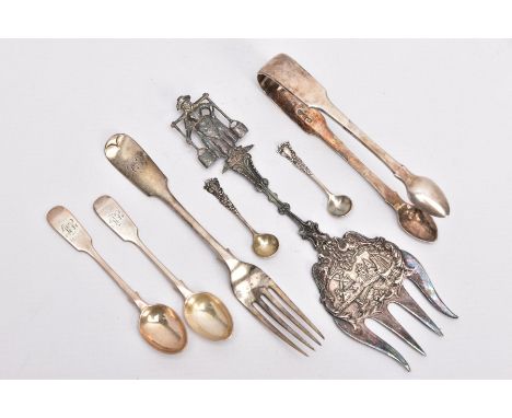 A SELECTION OF SILVER ITEMS, to include a pair of Georgian plain polished fiddle pattern sugar tongs, Hallmarked 'Thomas Wall