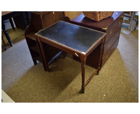 EDWARDIAN MAHOGANY SIDE TABLE ON FOUR RING TURNED LEGS