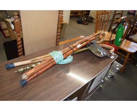 MIXED LOT: VARIOUS WALKING STICKS, CARPET BEATER, BRASS FIRE SHOVEL