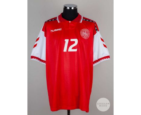 Red and white No.12 Denmark v. Croatia short-sleeved shirt, 1998, Hummel, XL, with button-up collar and sponge badgeIn the ma