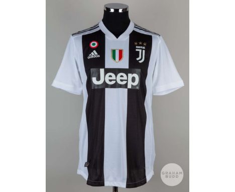 Cristiano Ronaldo black and white No.7 Juventus match issued short-sleeved shirt, 2018, Adidas, 6, with v-neck collar and pri