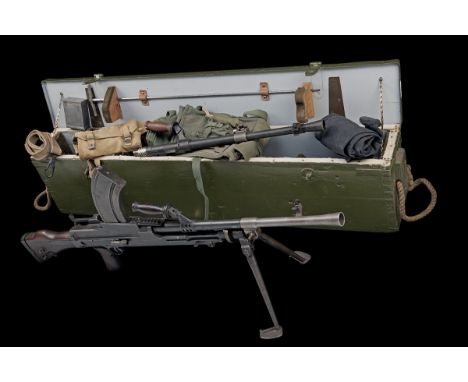 INGLIS A DEACTIVATED .303 (BRIT.) 'BREN MKIm' LIGHT MACHINE GUN, serial no. 2T.8456, WITH TRANSIT CHEST AND ACCESSORIES, date