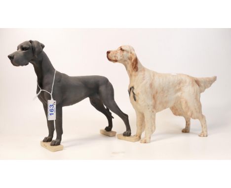 A collection of Wade Ceramic Northlight Figures of Red Setter Dog &amp; Mastiff, tallest 22cm. These were removed from the ar