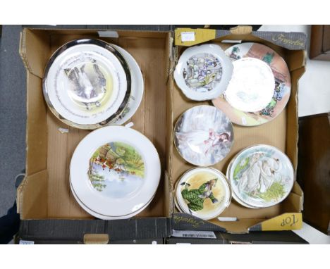 A large collection of Royal Grafton, Spode , Royal Doulton &amp; similar decorative wall plates (2 trays) 