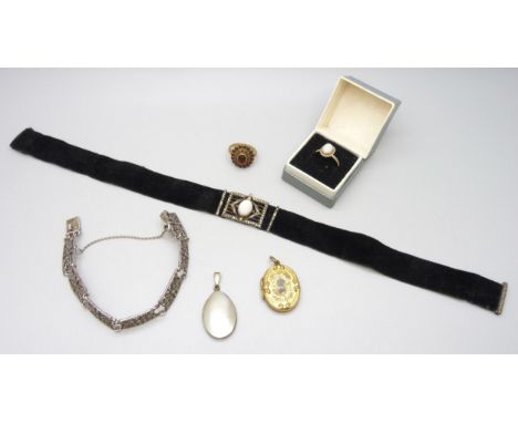 Assorted jewellery including 9ct gold and opal ring (1.8g, Q), an Art Deco silver and marcasite bracelet, a mother of pearl p