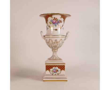 Carl Thieme, Dresden Porcelain pedestal campana urn with factory stamp. (H: 29cm)