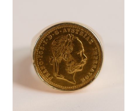 14ct gold gents ring set with Austrian, Franz Joseph I Ducat, restrike, size V, 10g.