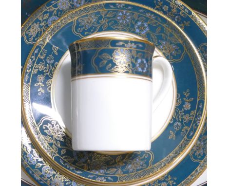 Royal Doulton, Carlyle pattern part service. Includes lidded tureen, coffee pot, milk jug, dinner plates, gravy boats with on