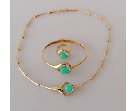 A vintage chrysoprase and diamond on yellow gold parure comprising fancy-link necklace, bangle and ring, all stamped 750, the