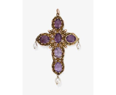 Kreuzanhänger mit Amethysten und ZuchtperlenWohl Deutschland oder Österreich, um 1840Rotgold 750/-, getestet. 6 Amethyste im 