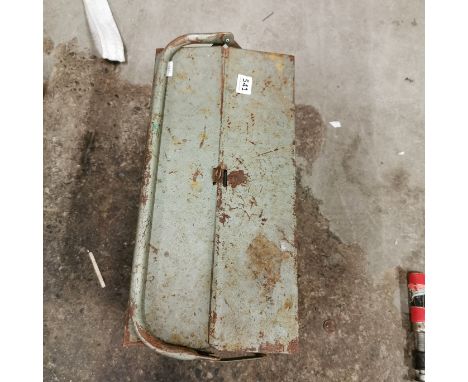 TOOLBOX &amp; TOOLS