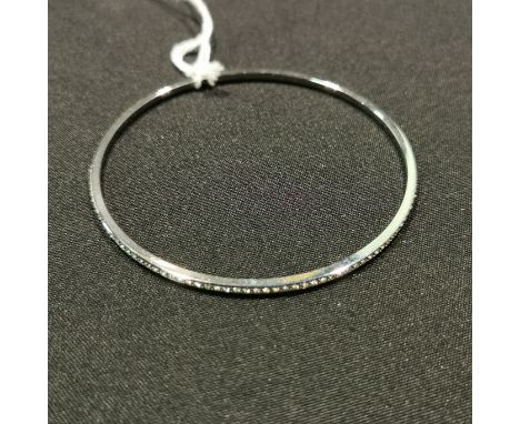 SILVER BANGLE 