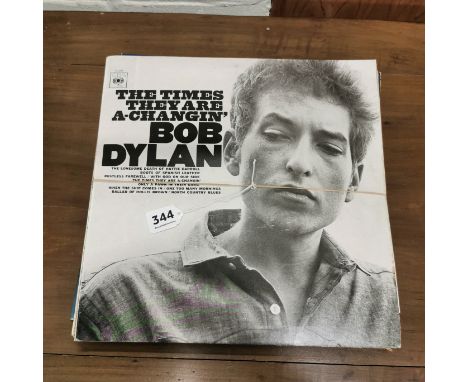 QUANTITY OF LP'S BOB DYLAN &amp; VAN MORRISON &amp; OTHERS