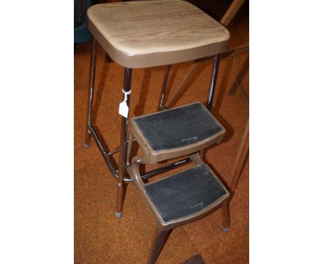 Vintage prestige utility steps