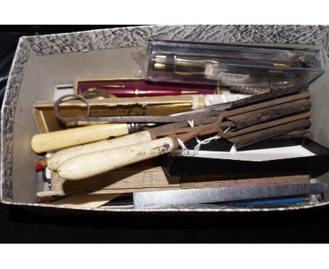 Collection of vintage utensils &amp; others 