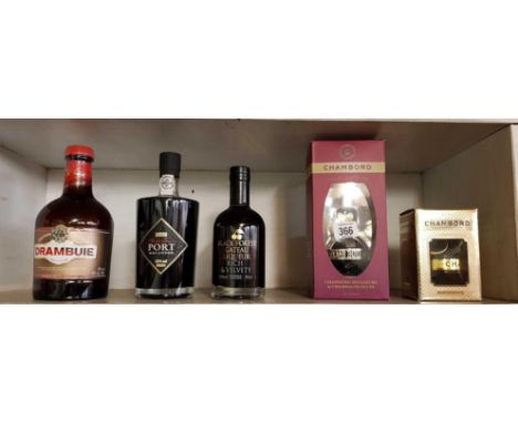 SHELF OF ALCOHOL - DRAMBUIE, PORT, BLACK FOREST GATEAU LIQUEUR ETC