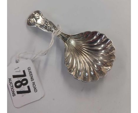 A GOOD SILVER TEA CADDY SPOON, SHEFFIELD 1902, JD&S