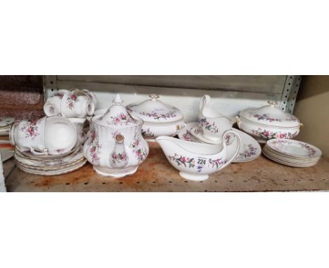 SHELF WITH ROYAL ALBERT LAVENDER ROSE TEA SET & PART DINNER SET BY WEDGWOOD DEVON ROSE