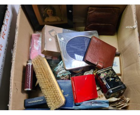 SMALL CARTON WITH HAIR CLIPPERS, HIP FLASK, LEATHER WALLETS, TINS & OTHER BRIC-A-BRAC