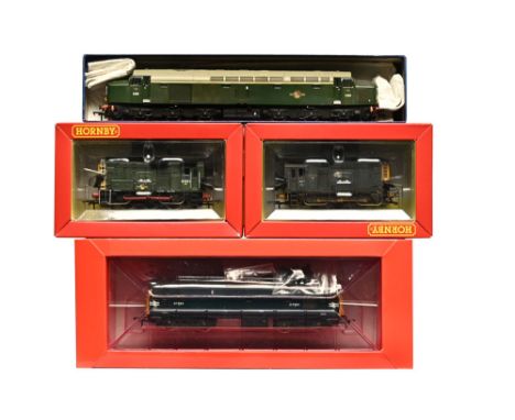 Four 00 gauge diesel locomotives, Bachmann D369, Heljan D7665 &amp; two Hornby 0-6-0 class 8 shunters 