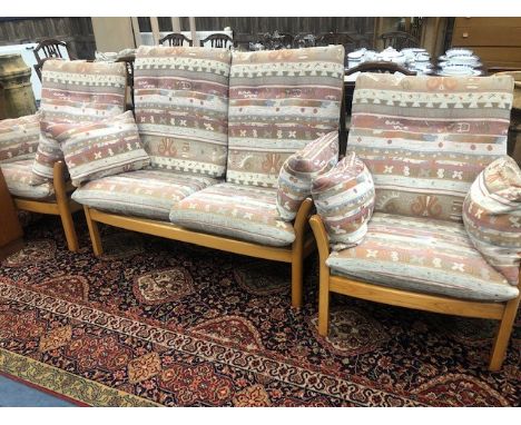 ERCOL LOUNGE SUITE