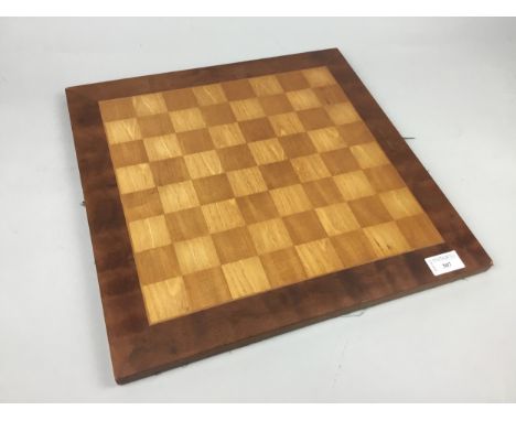 JAQUES LONDON CHESS BOARD, 40cm square