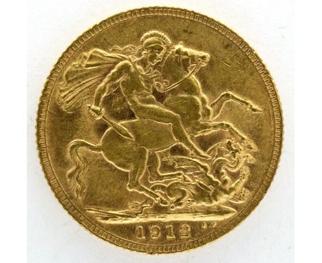 1912 George V full sovereign. P&amp;P Group 0 (£5+VAT for the first lot and £1+VAT for subsequent lots)