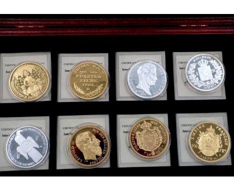Boxed copy base metal flag? coins (8). P&amp;P Group 0 (£5+VAT for the first lot and £1+VAT for subsequent lots) 