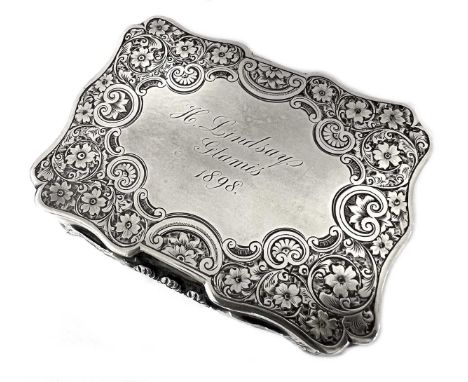 A Victorian silver table snuff box, possible mark of Colen Hewer Cheshire, Chester 1897, of rectangular form with scalloped s