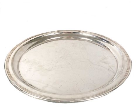 A mid 20th century American metalwares silver tray, mark of Gorham Manufacturing Company, circa 1960, of plain circular form 