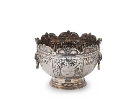 An Edward VII silver monteith, mark of Edward Barnard &amp; Sons Ltd., London 1904, of traditional form, the panelled sides w