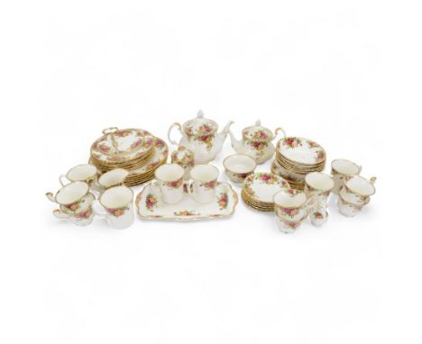 Royal Albert Old Country Roses pattern dinner and tea wares, comprising six dinner plates, six dessert plates, six side plate