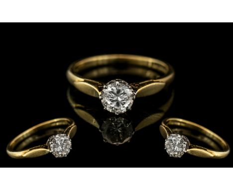 18ct Yellow Gold - Attractive Single Stone Diamond Set Ring. Hallmarked for London 1968. The Early Modern Brilliant Cut Diamo