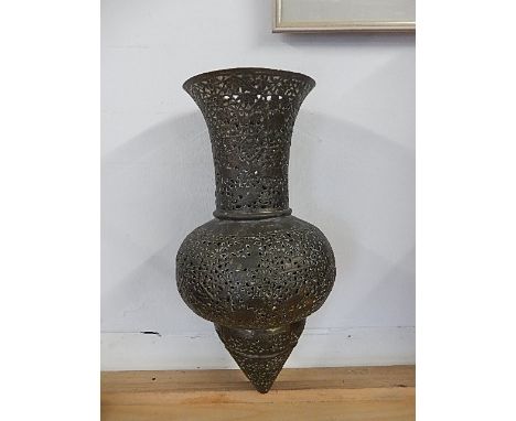 Oriental hanging lamp
