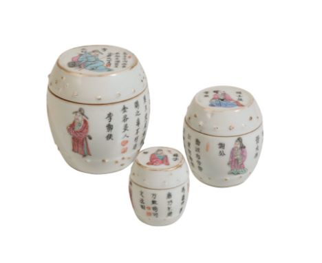 GRADUATED SET OF THREE FAMILLE ROSE BARREL-FORM BOXES, LATE QING DYNASTY decorated with figures and calligraphy, Height: larg