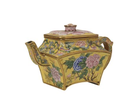 YELLOW-GROUND FAMILLE ROSE ENAMEL WINE EWER of rectangular form with the slightly curved sides flaring outwards, decorated in