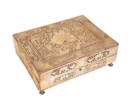 CHINESE EXPORT CARVED MOTHER-OF-PEARL 'LOTUS' BOX the lined compartmented interior fitted with a mirror, Width: 18.5cm