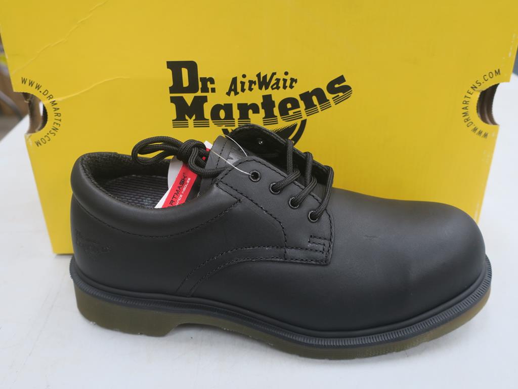 dr martens 2216