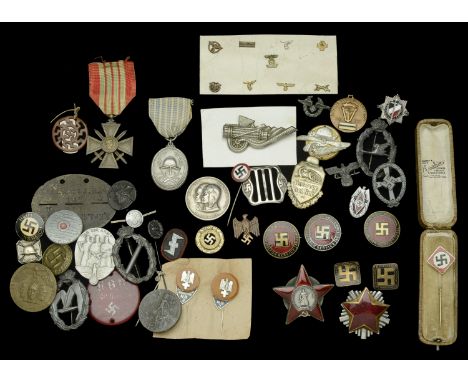 German, British, and Overseas Great War and Second World War Metallic Badges. Comprising 5 British Great War War Savings Comm