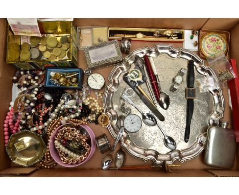 A BOX OF ASSORTED ITEMS, to include a yellow metal key pendant unmarked, suspended from a fine trace chain with spring clasp 