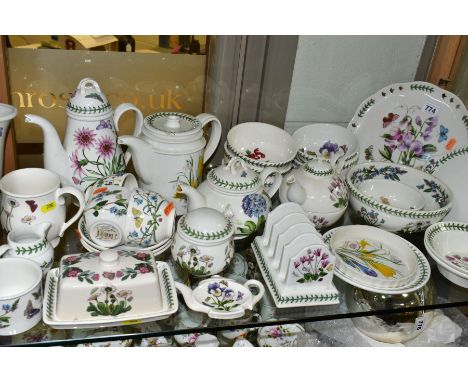 A GROUP OF PORTMEIRION BOTANIC GARDEN TEAWARES ETC, thirty pieces comprising two coffee pots, a teapot, a tea for one set, a 