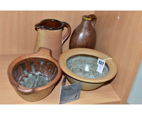 FOUR PIECES OF JOHN LEACH MUCHELNEY STONEWARE POTTERY, comprising a deep circular bowl with wide rim and speckled glazed inte