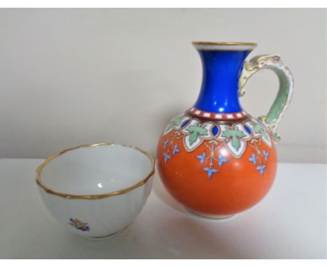 An early Royal Worcester gilded finger bowl, width 8 cm, together with a 19th century decorative jug stamped JSH, height 13.2