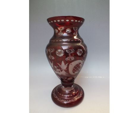 A 19TH CENTURY BOHEMIAN STYLE RUBY AND ETCHED GLASS VASE, H 26 cm